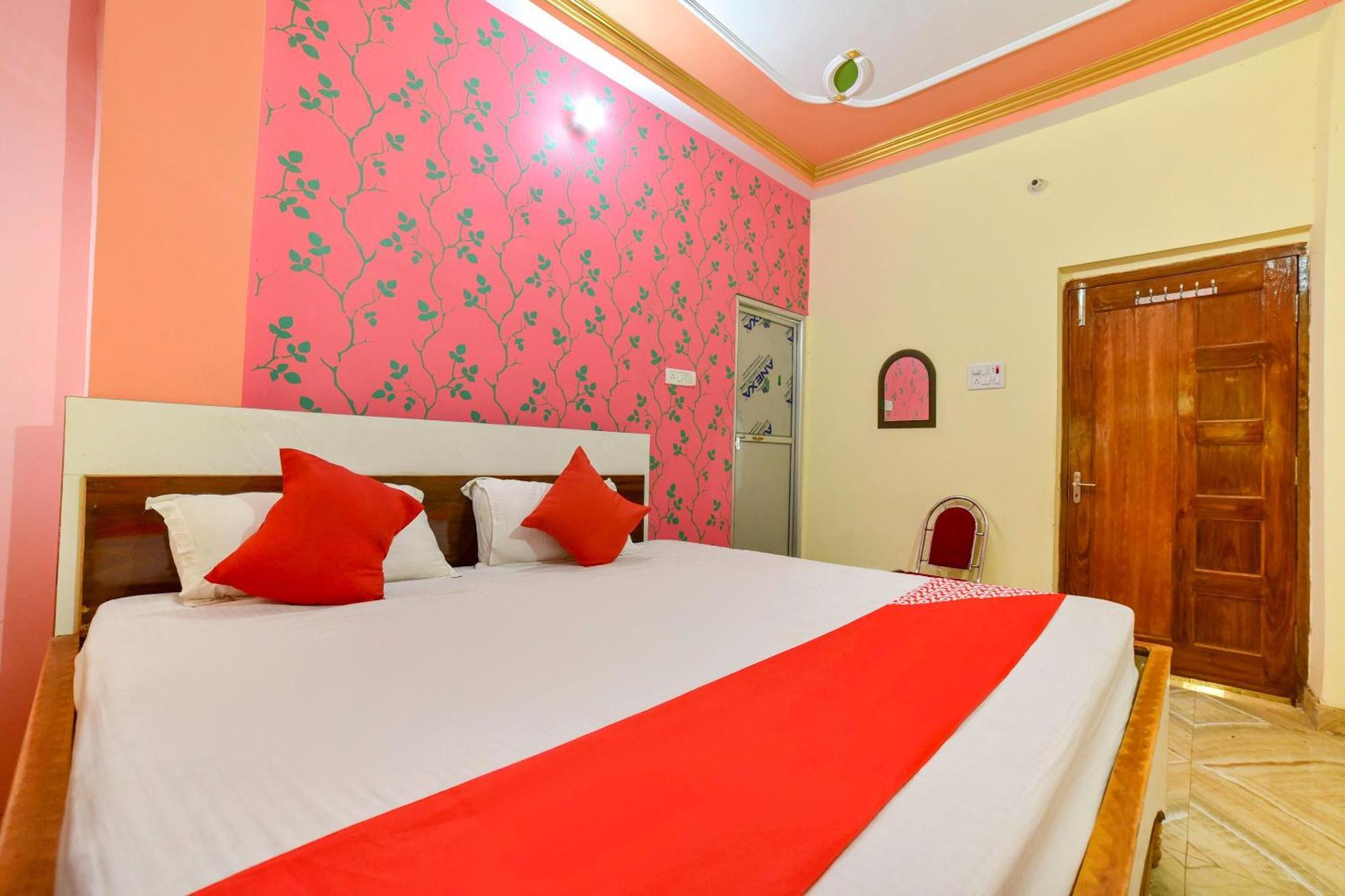 Oyo Flagship Ashoka Guest House Bihta エクステリア 写真